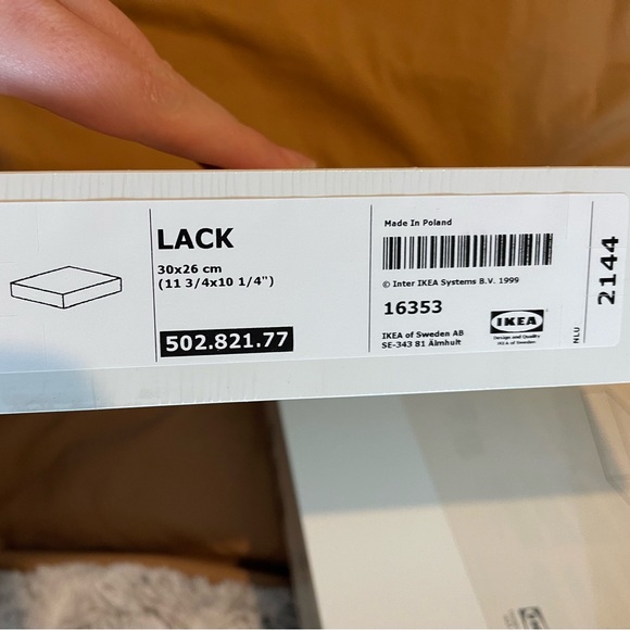 IKEA 2-Pk of White Lack Floating Wall Shelves 30x26 cm (11 3/4x10 1/4") - Picture 4 of 11